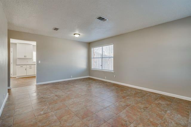 Foto del edificio - 1029 Beechwood Dr