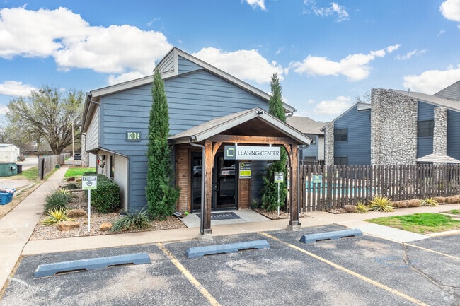 Building Photo - Landry Apartment Homes