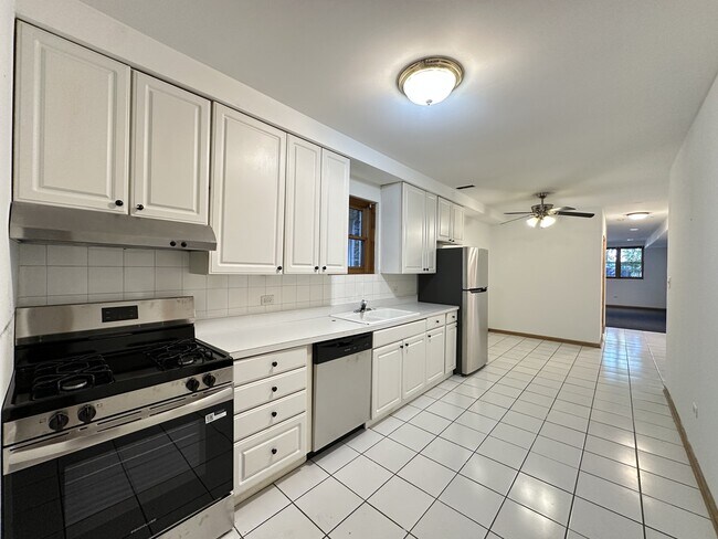 Foto del edificio - 918 N Paulina St