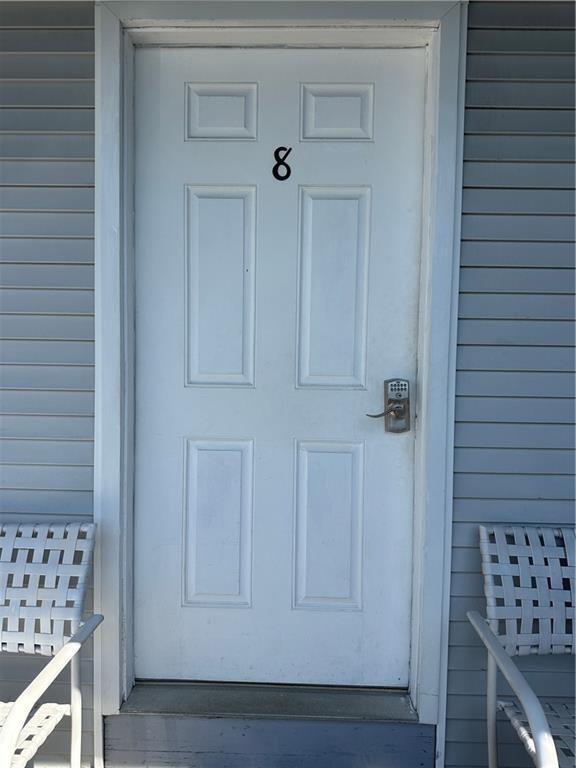 Foto del edificio - 53 Winnapaug Rd