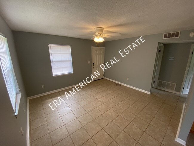 Building Photo - 74 2nd Ave