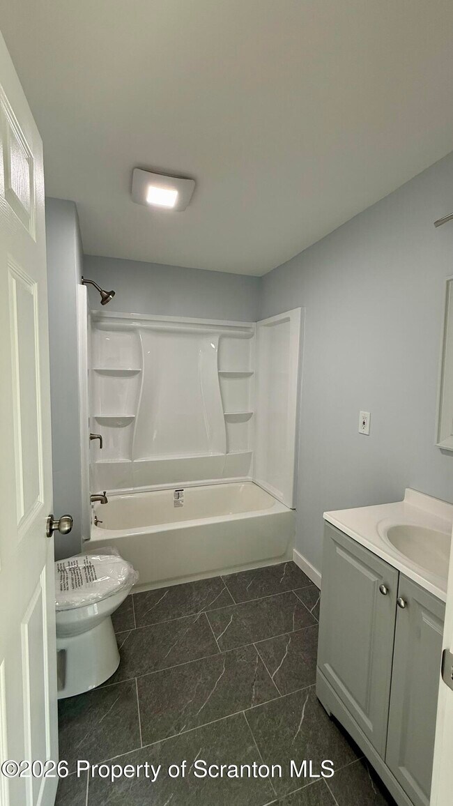 Building Photo - 58 Jackson St