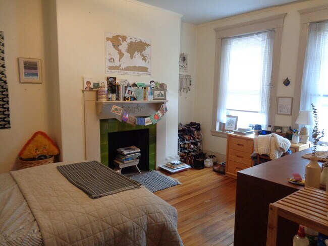 Foto del edificio - 14 Parkway Rd