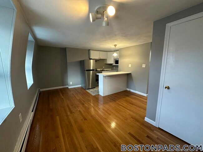 Foto del edificio - 147 Princeton St