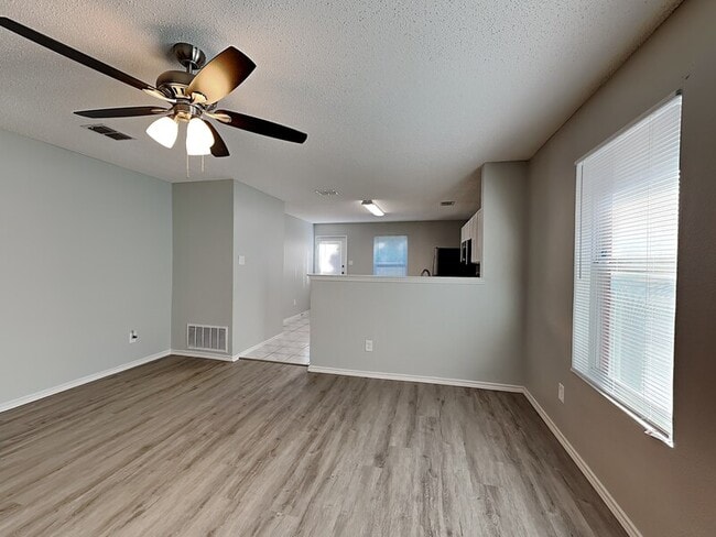 Building Photo - 7460 Concordia Ln