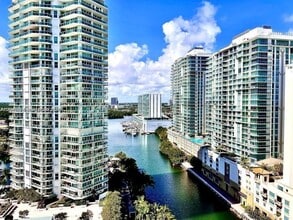 Building Photo - 16400 Collins Ave