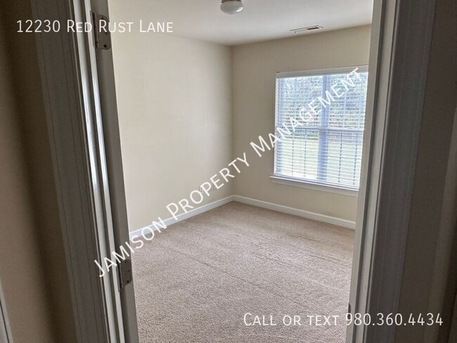 Building Photo - 12230 Red Rust Ln