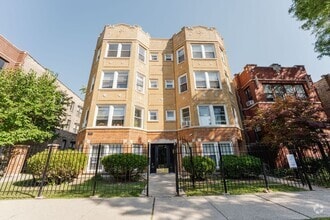 Building Photo - 4329 N Francisco Ave