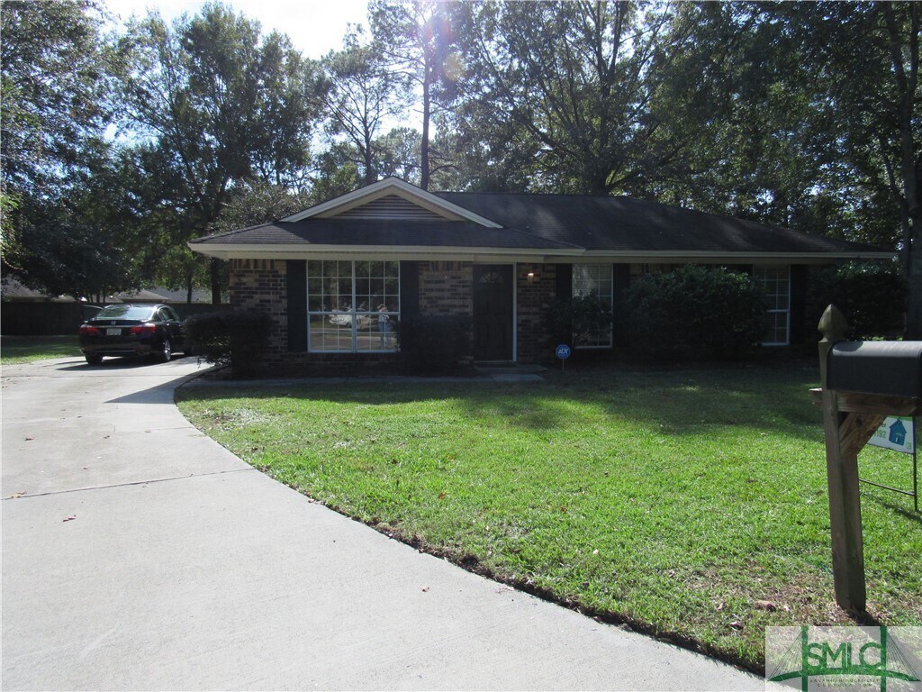 95 Eagle Nest Ln, Richmond Hill, GA 31324 House Rental in Richmond