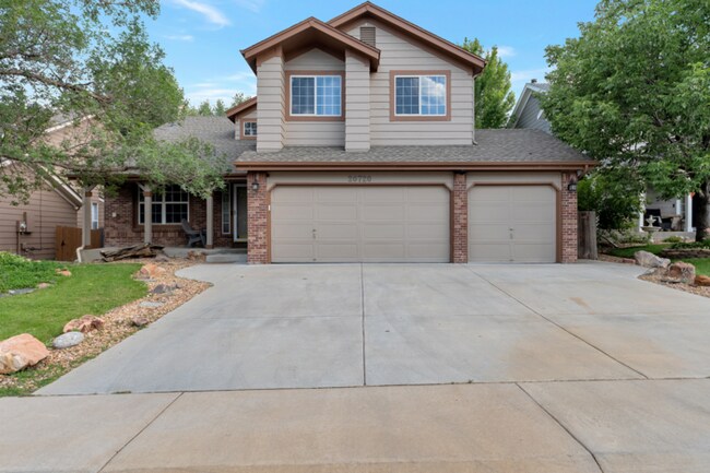 Building Photo - Charming 6 beds 3 baths in Denver!