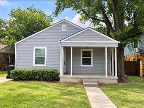 Building Photo - 721 Nebraska St