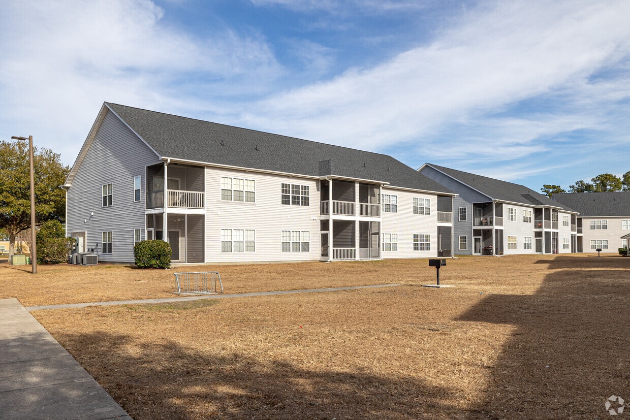 Carolina Willows Apartments in Myrtle Beach, SC