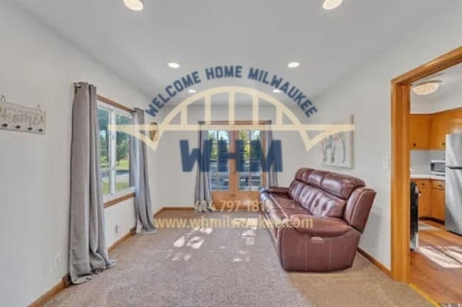 Foto del edificio - 8608 W Villard Ave