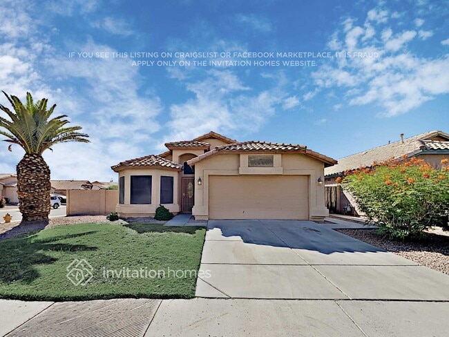 Building Photo - 2404 N 125th Dr