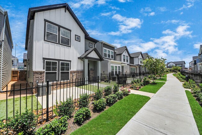 Foto del edificio - 5300 Berkeley Knl Cir