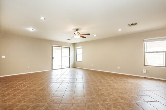 Building Photo - 3129 W Dancer Ln