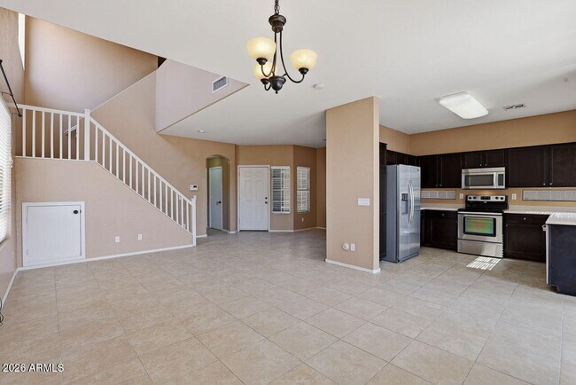 Building Photo - 11433 W Yavapai St