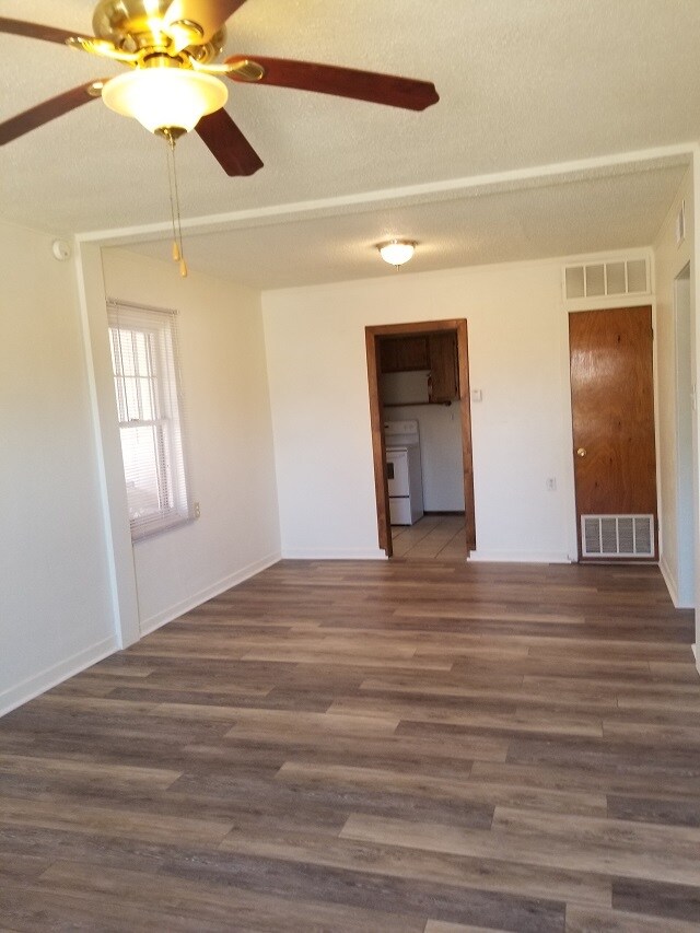 Foto del edificio - 1013 N Pate St