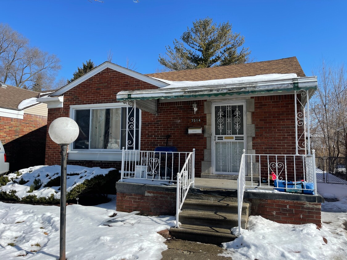 Foto principal - 7514 Montrose St