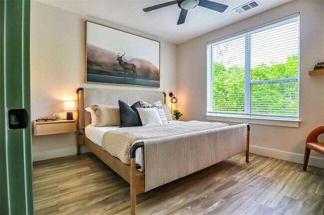 Foto del edificio - 1330 Fairmont Ave NW