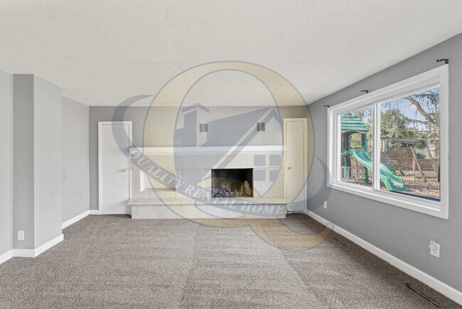 Foto del edificio - Kearsley Schools!