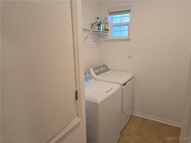 Building Photo - 1 Greenpark Blvd