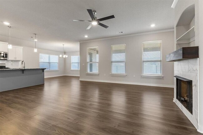 Foto del edificio - 224 S Benchmark Ln