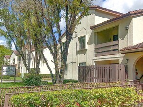 Building Photo - 8911 SW 123rd Ct