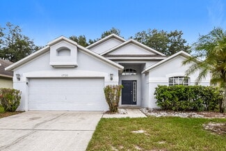 Building Photo - 13720 Meadowpark Ave