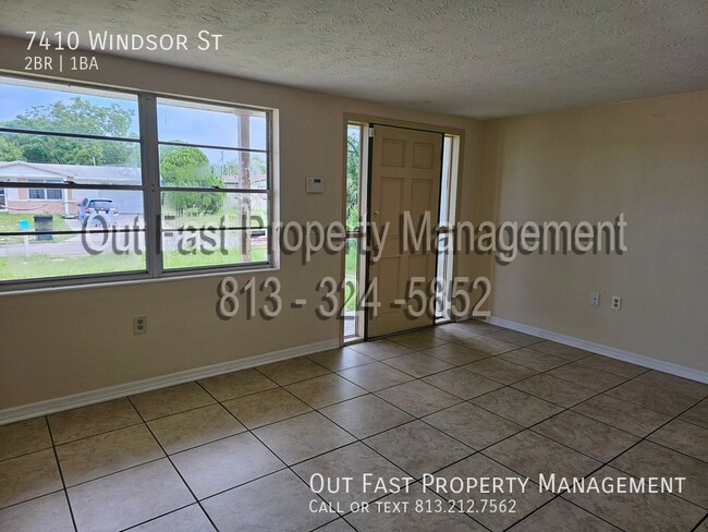Foto del edificio - 7410 Windsor St
