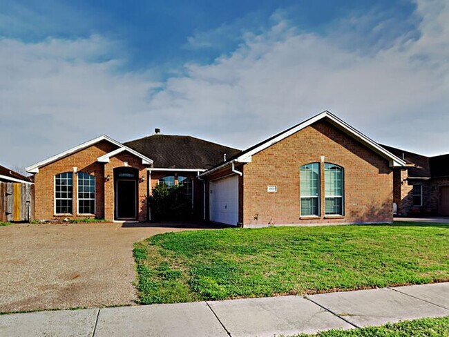 Building Photo - No Application Fees*