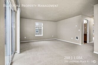 Building Photo - 206 Lakepoint Pl N