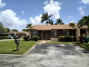 Building Photo - 12267 SW 113th Ln