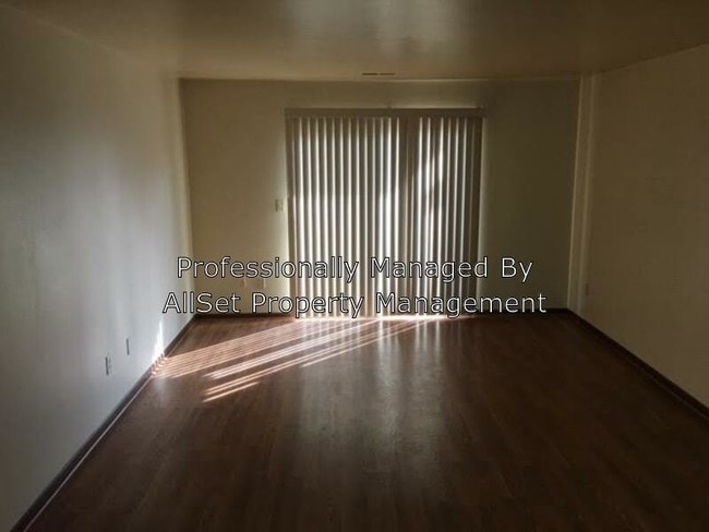 Building Photo - 7601 W Donna Ct