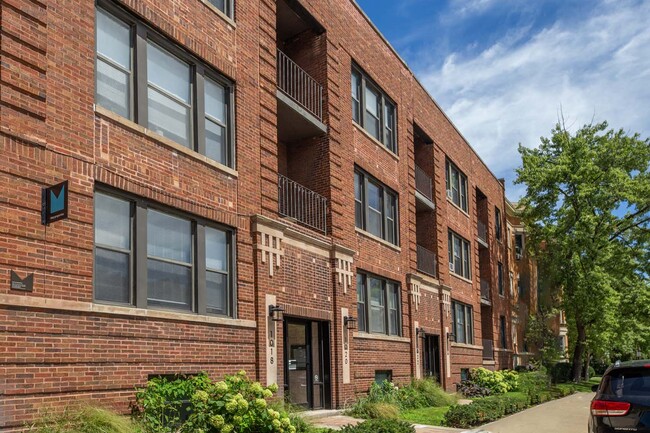 1018 E. 54th Street - Apartments in Chicago, IL | Apartments.com