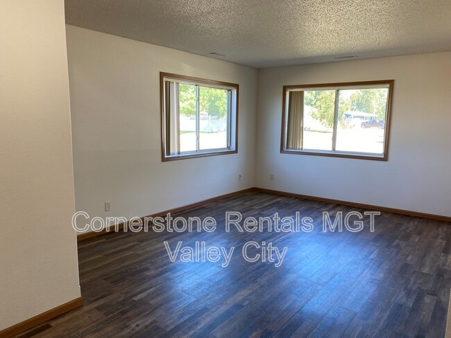 Foto del edificio - 508 10th St NE
