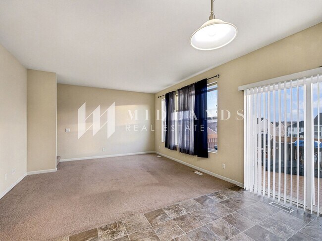 Foto del edificio - Papillion 2 Story