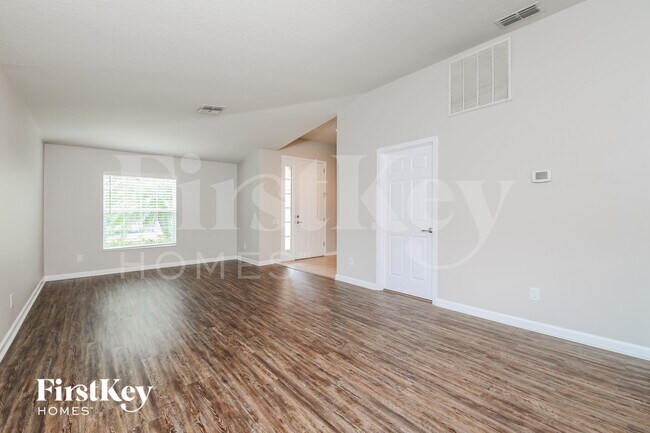 Foto del edificio - 5525 106th Ave E