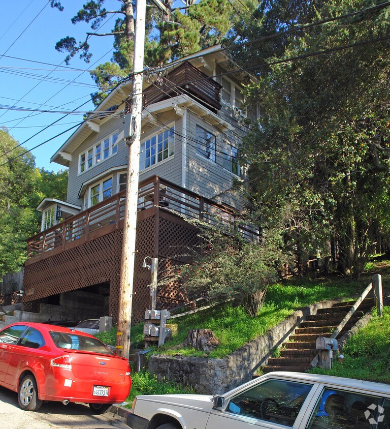 Building Photo - 16 Lower Alcatraz Pl