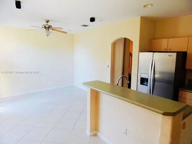 Foto del edificio - 8444 SW 29th St