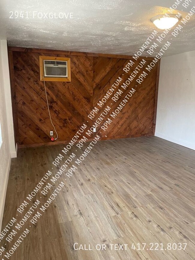 Foto del edificio - Near Bull Shoals Lake ALL UTILITIES INCLUDED!