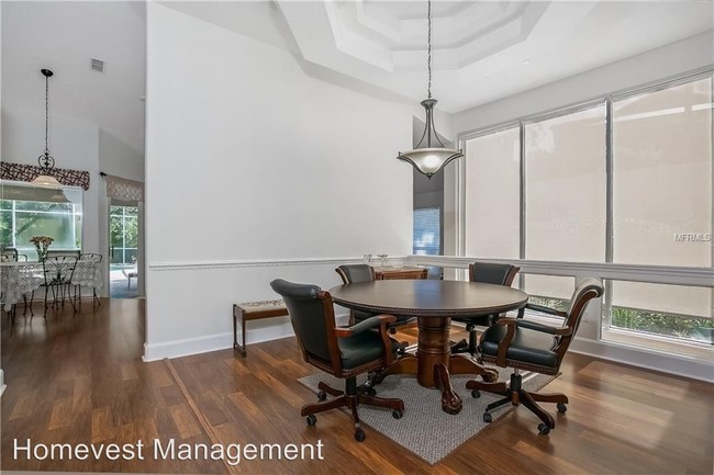 Foto del edificio - 8107 Vineland Oaks Blvd