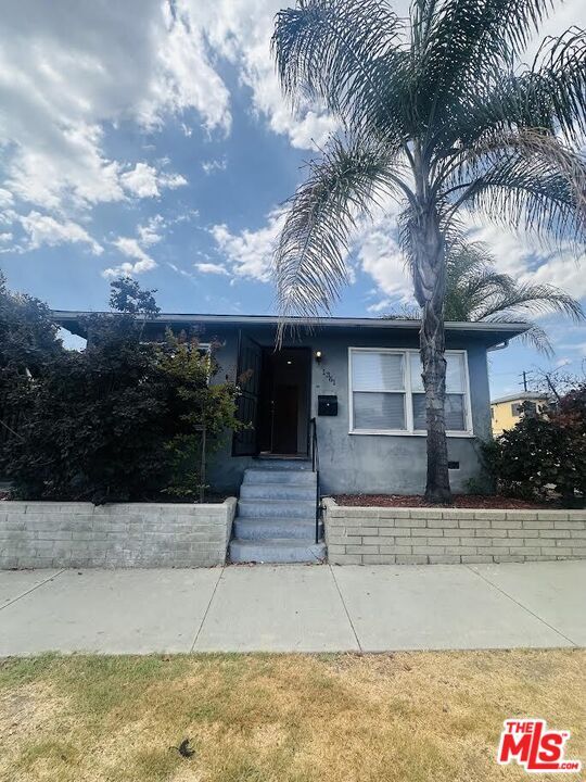 Building Photo - 1361 Cochran Ave