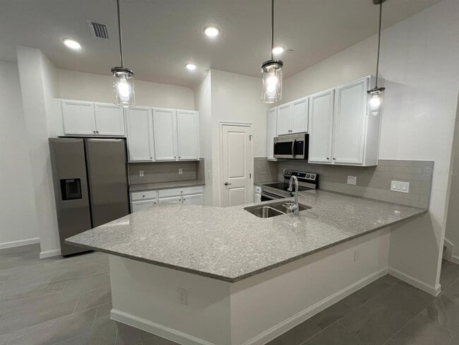 Building Photo - 10400 Ebb Tide Ln