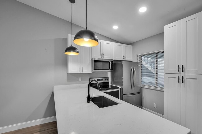 Foto del edificio - 800 NW Fork Rd