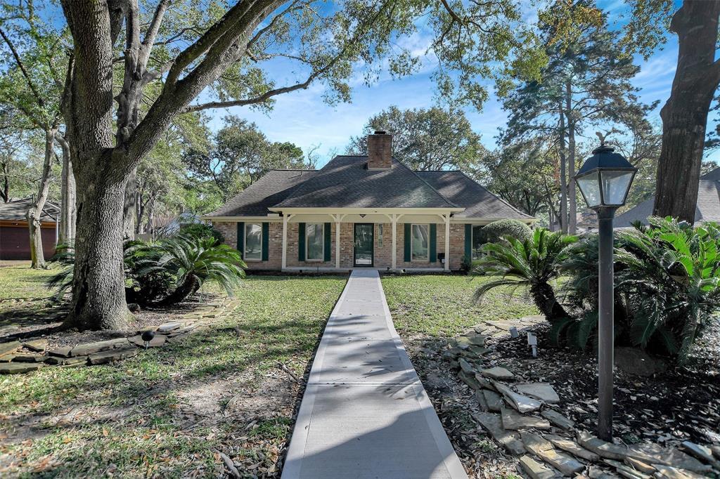 Foto principal - 17414 Spicewood Springs Ln