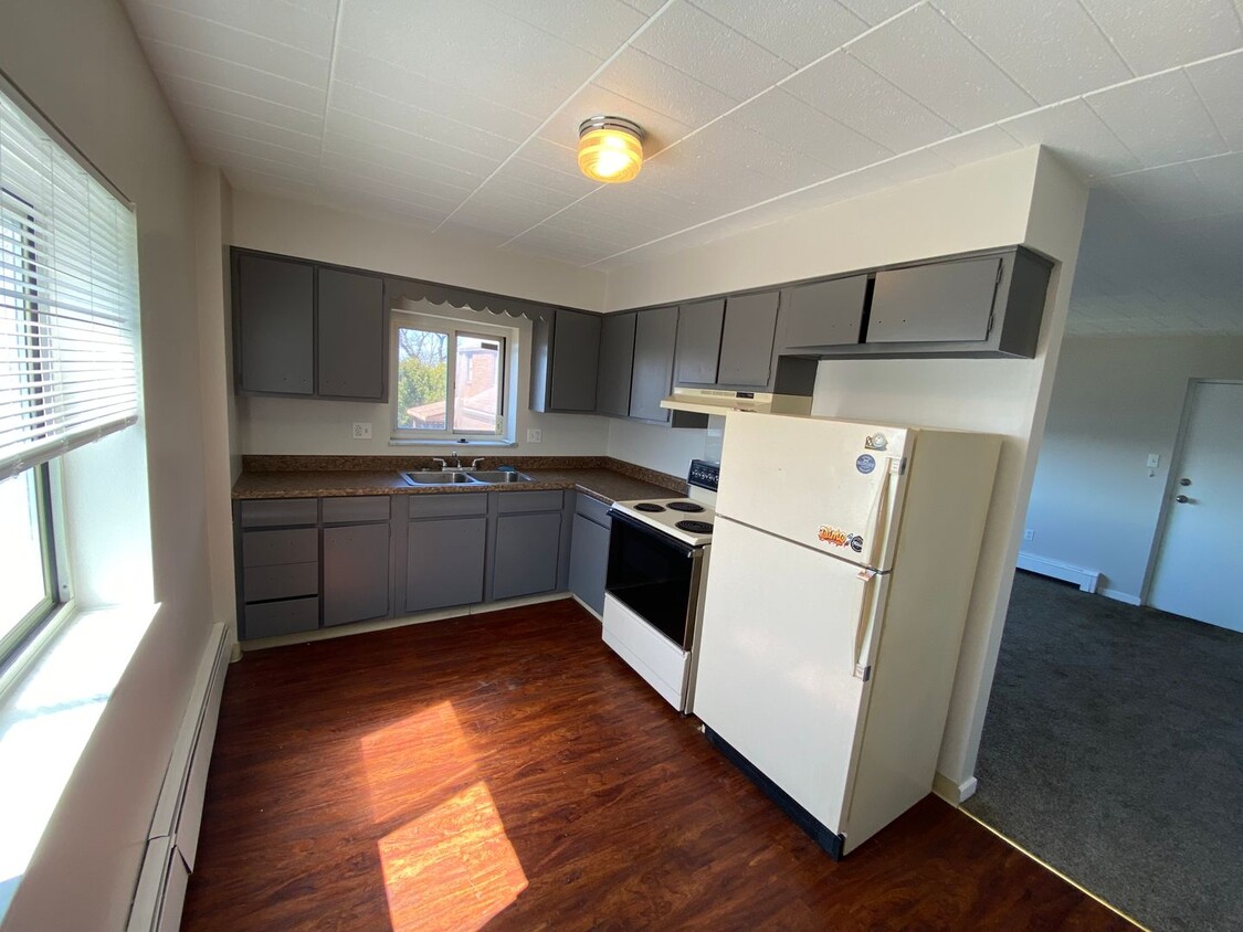 Foto principal - 616 City View Ave - (06207)