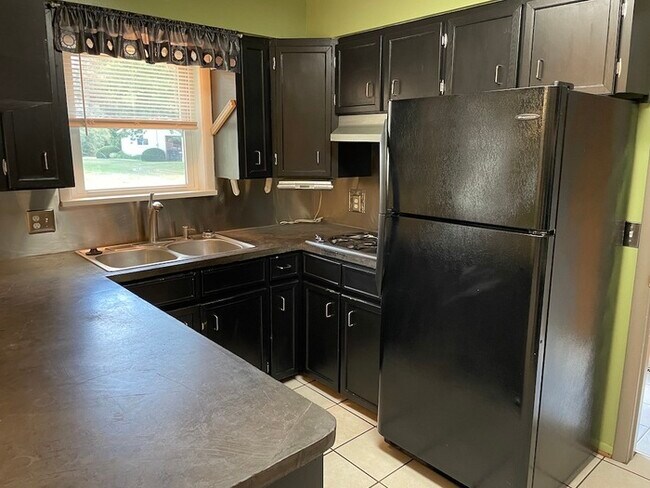 Foto del edificio - Beautiful 4 bedroom 2.5 bath home!