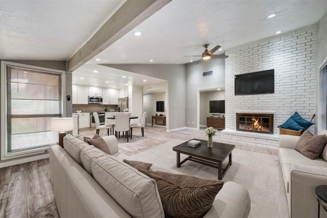 Building Photo - 6641 Catalpa Trail