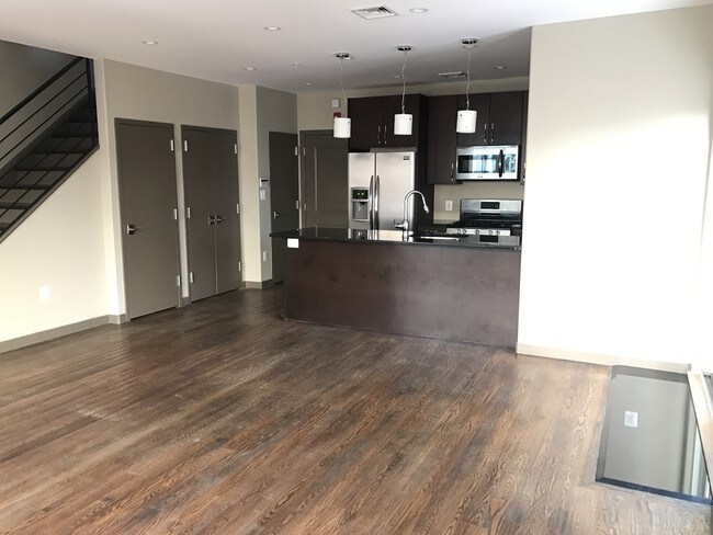 Foto del edificio - 1318 South St